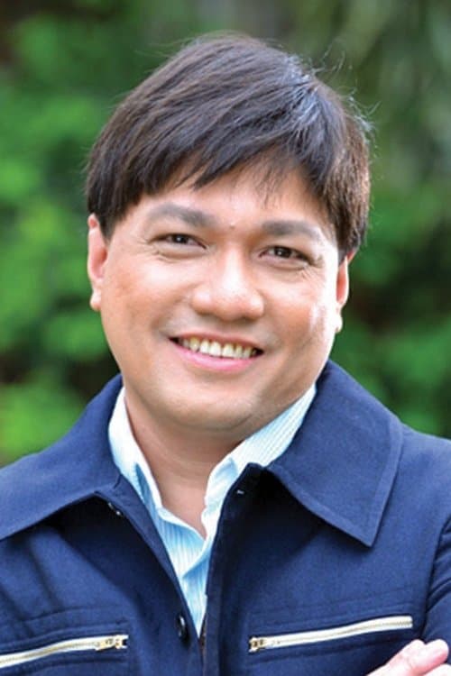 Photo of Wenn V. Deramas
